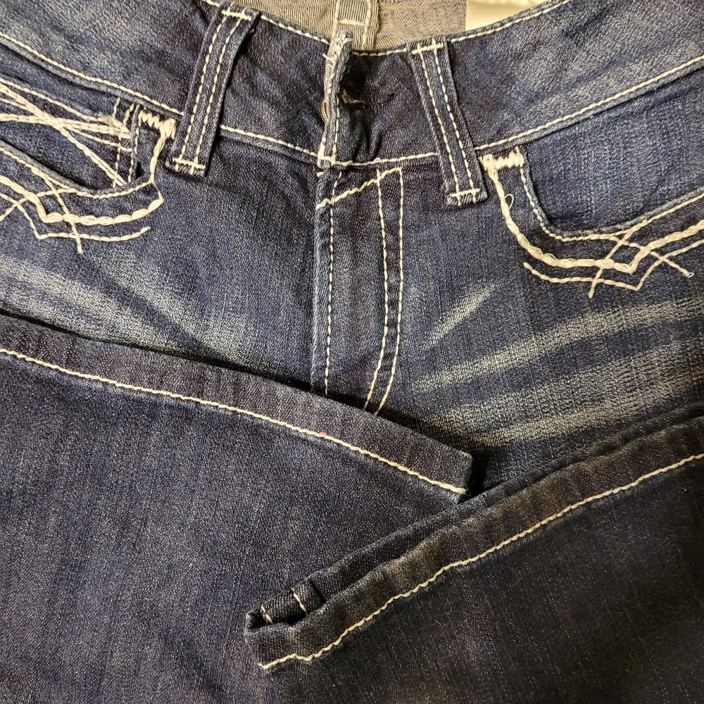 Ariat women's jeans 28s
